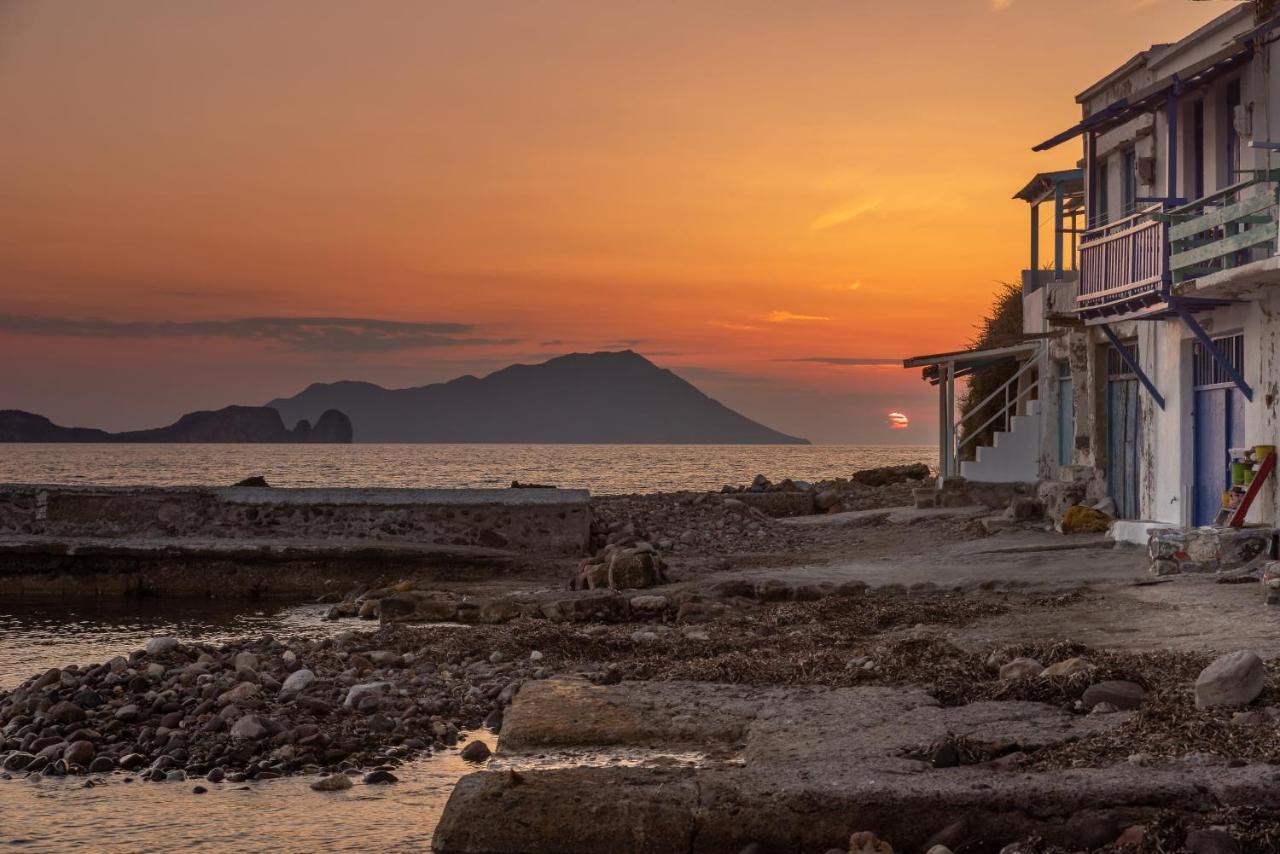 The Colourful Land Milos Klima  Экстерьер фото
